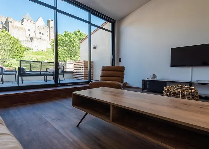 Le Loft De La Tour Pinte Apartamento
